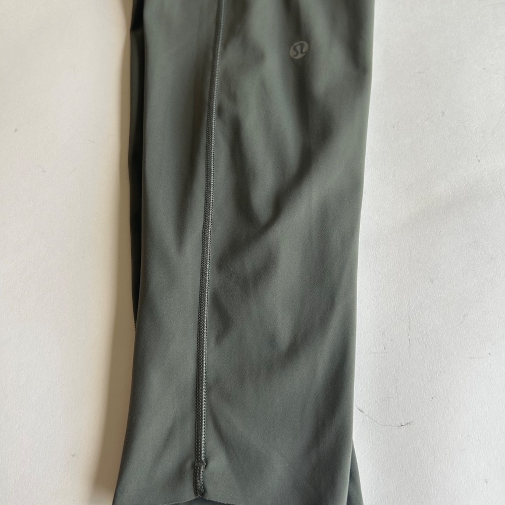lululemon athletica Green Leggings - Picture 6 of 16